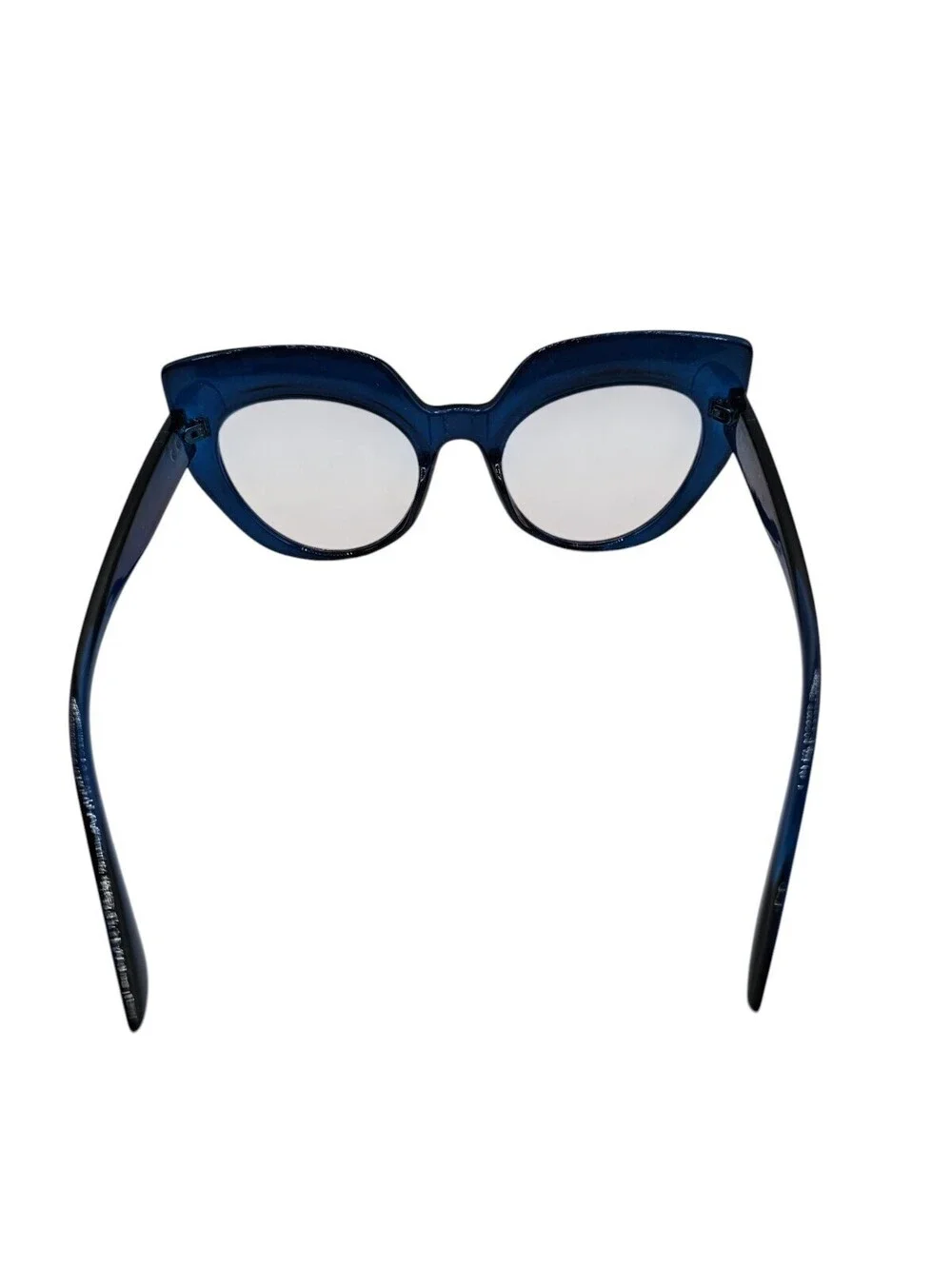 Vintage Mod Style Cat Eye Sunglasses Thick Plastic Rim Clear Blue